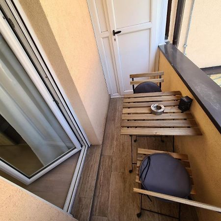 נובי סאד Adonis Apartment מראה חיצוני תמונה