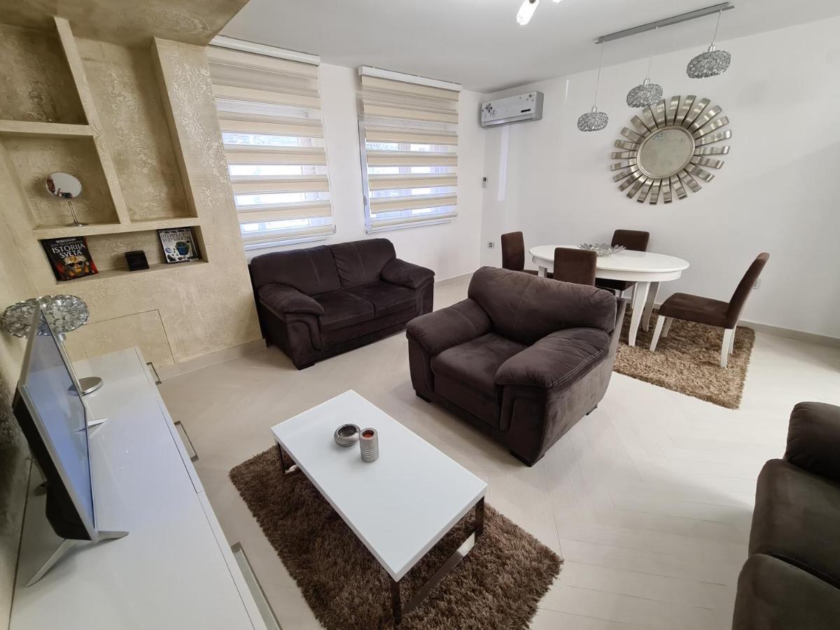 נובי סאד Adonis Apartment מראה חיצוני תמונה