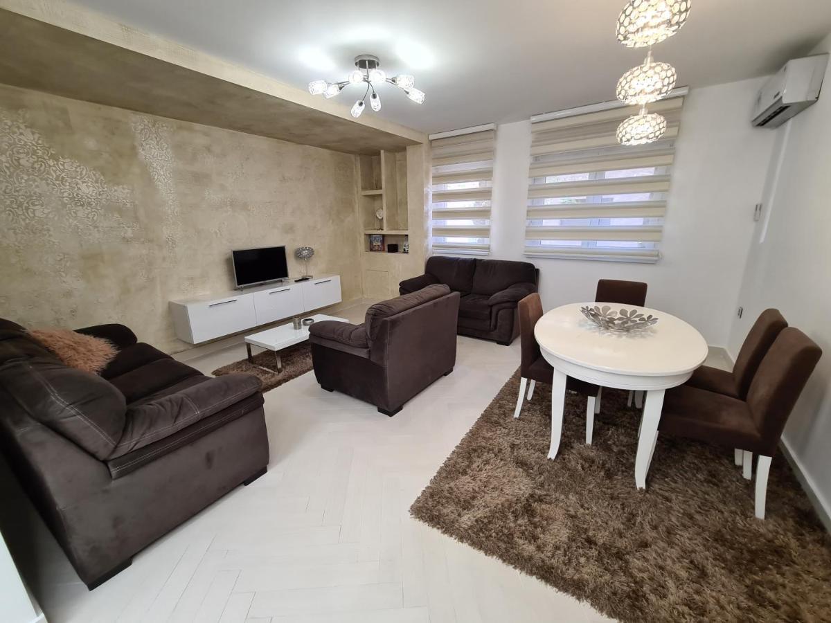 נובי סאד Adonis Apartment מראה חיצוני תמונה
